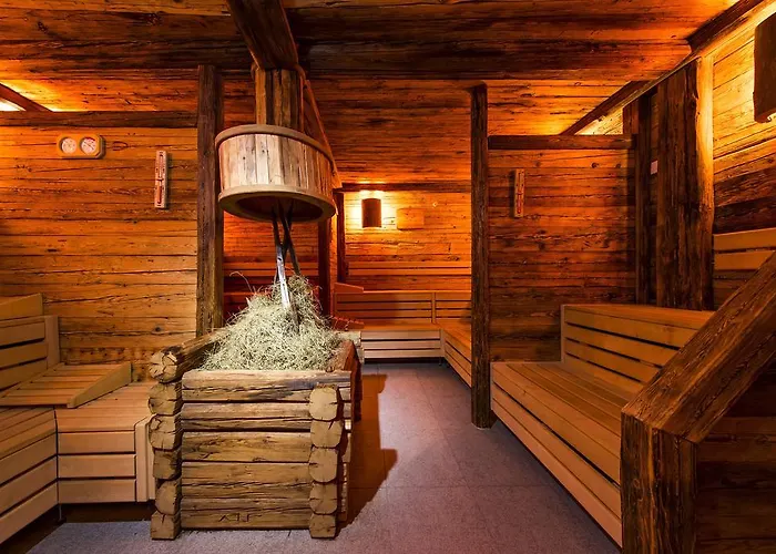 Kempinski Residences 5*