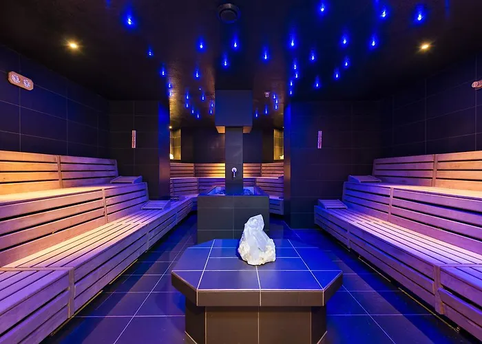 Hotell Kempinski Residences 5*