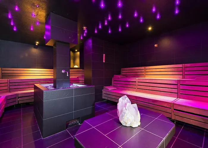 Kempinski Residences Hotell 5*