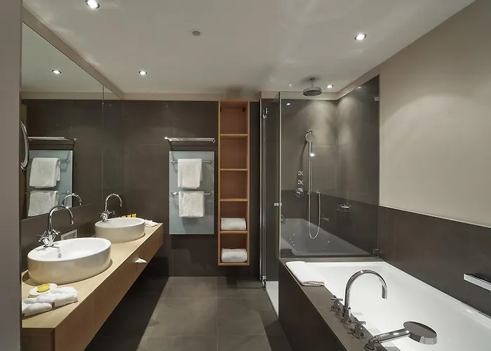 Kempinski Residences Hotell