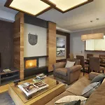 Kempinski Residences 호텔